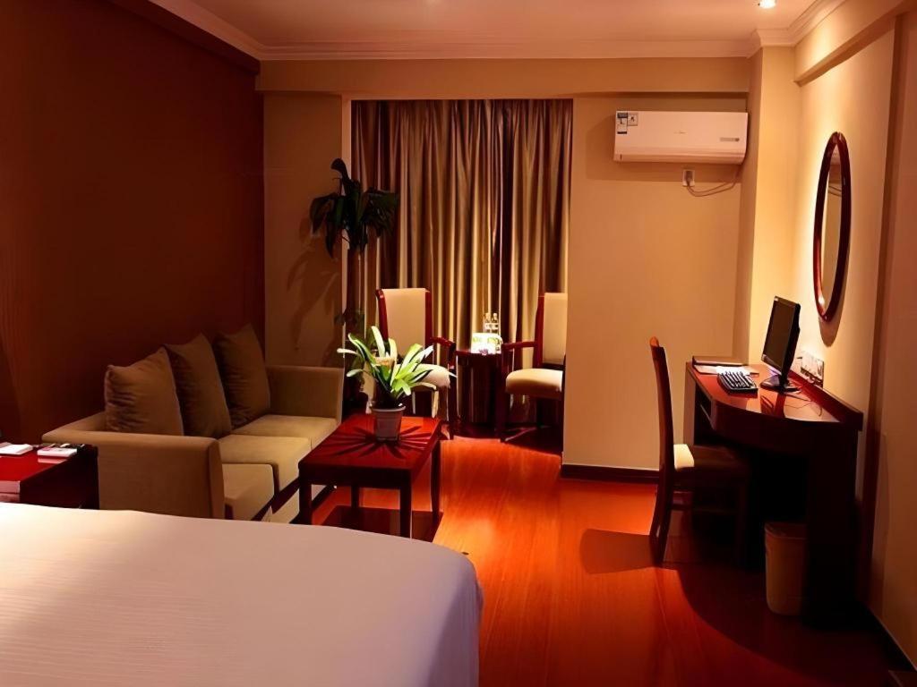 Greentree Inn Xi'An Bell And Drum Tower Food Street Ancient City Wall Ximen Express Hotel Exterior foto